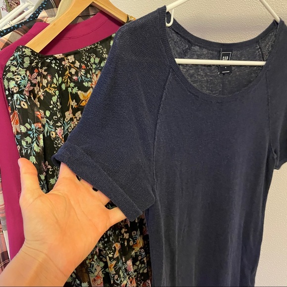 Gap Navy Blue Top - Picture 3 of 5